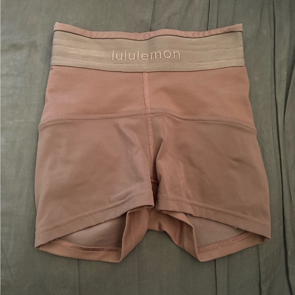 lululemon athletica Pants - EUC Lululemon Shorts